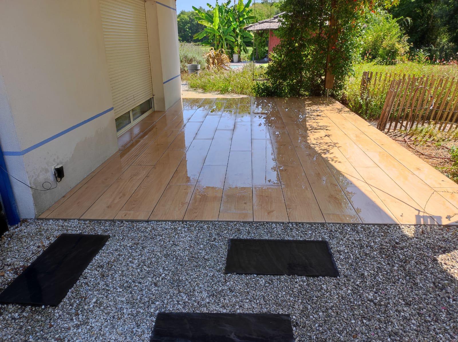 Terrasse effet bois à Bordeaux
